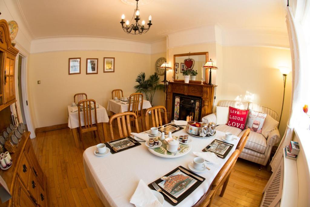 Shantalla Lodge Bed And Breakfast Santry Ruang foto