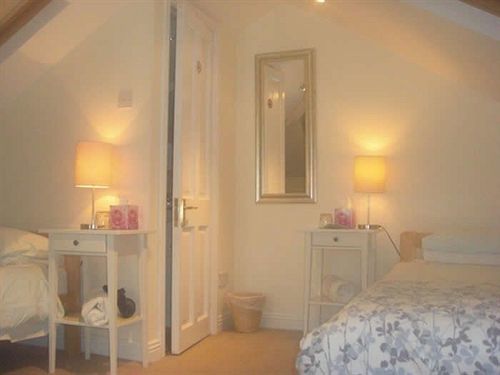 Shantalla Lodge Bed And Breakfast Santry Bagian luar foto